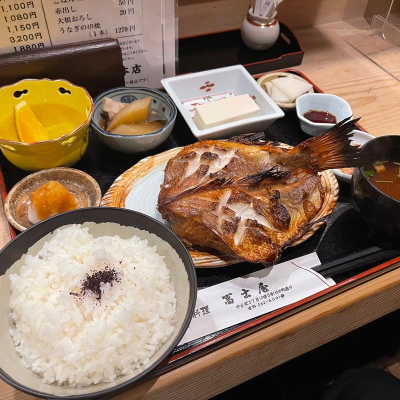 あかうおの醤油漬け定食(冨士屋本店 （富士屋 ふじやほんてん）)