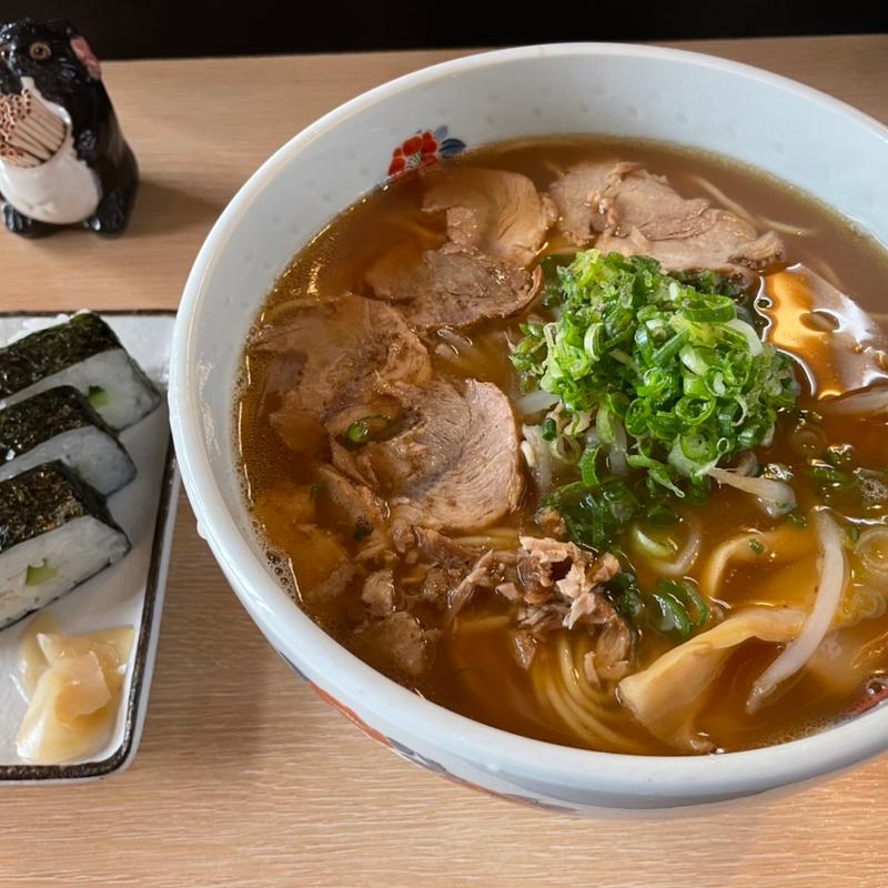 中華そば 特大&日替り寿司セット(宇奈月 )