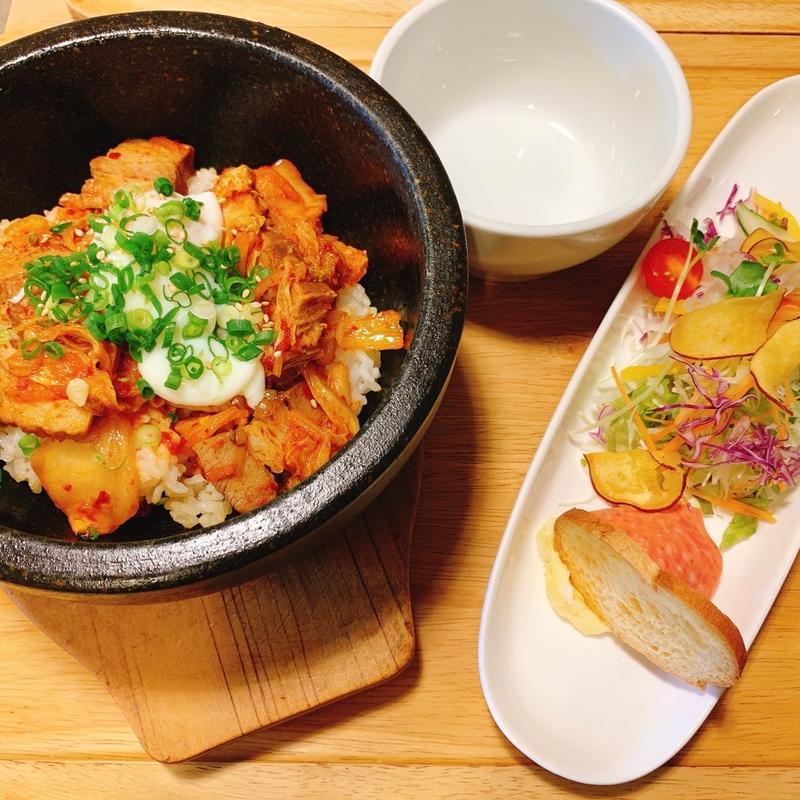 石焼き豚キムチ(クラップダイニング )