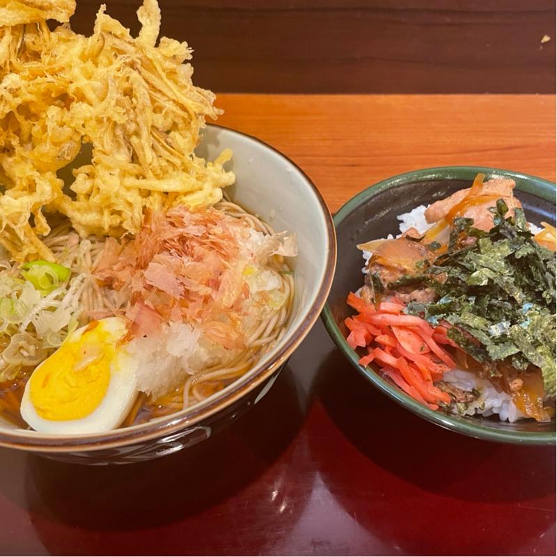 サービス定食　鳥丼(そばうどん 文殊 成増店)