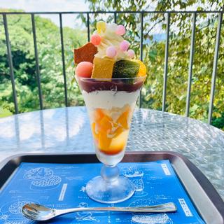 神椿パフェ(資生堂パーラー 神椿)