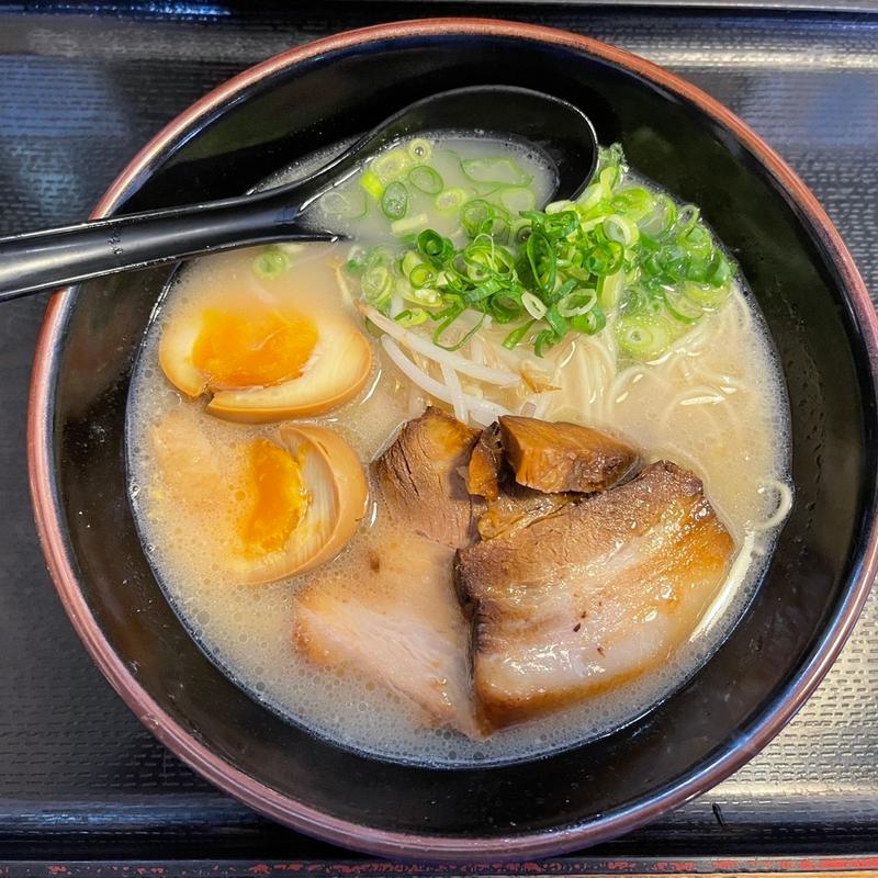 豚骨らーめん(らーめん幕末 田辺店)