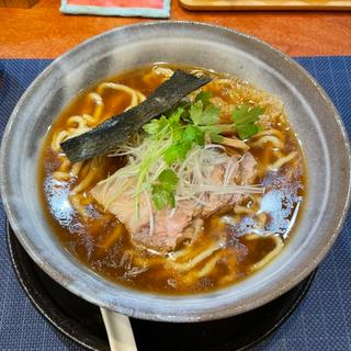 醤油らーめん（大盛）(らーめん梶原)