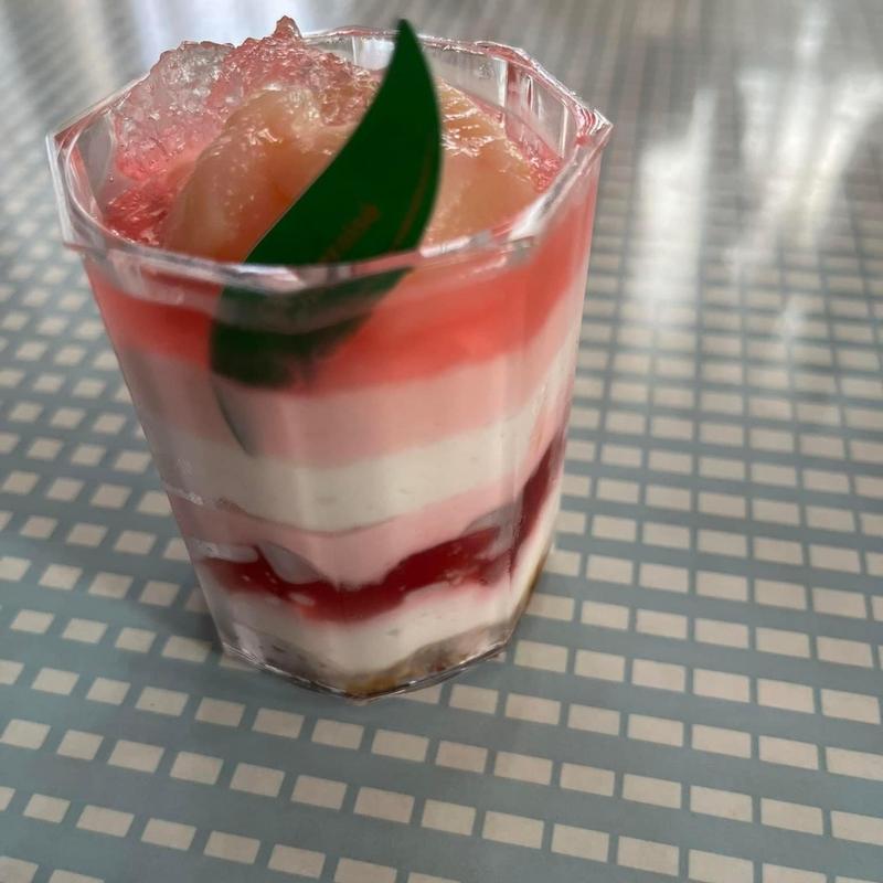 白桃のカップデザート(シャトレーゼ 奈良南店 )