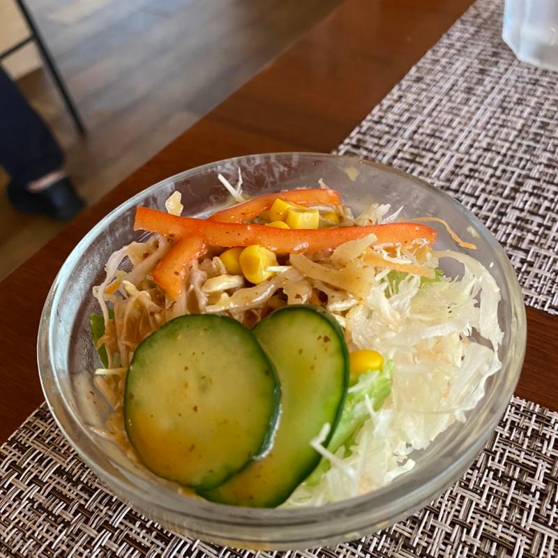 サラダ(オスアシリ アーユルヴェーダ ダイニング サロン （OSUASIRI AYURVEDA DINING SALON）)