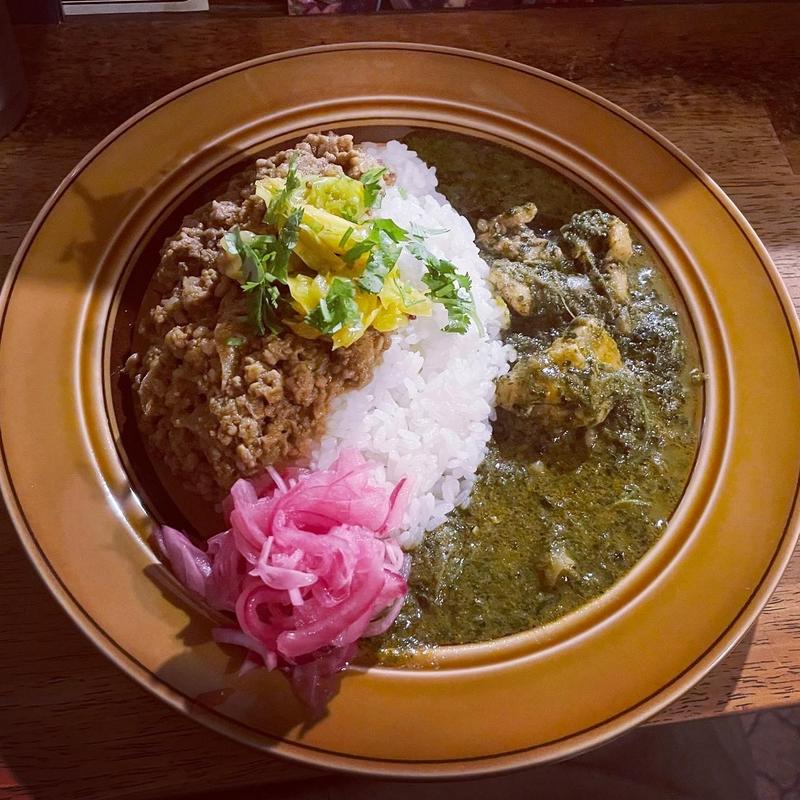 キーマ＆チキンのあいがけ(カレーちゃん家 )