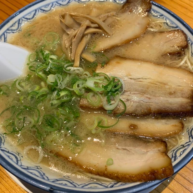 チャーシューメン(元祖赤のれん 節ちゃんラーメン 天神本店 )