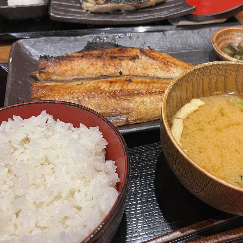 ほっけ定食 一尾(炭火焼干物定食 しんぱち食堂 新宿店)