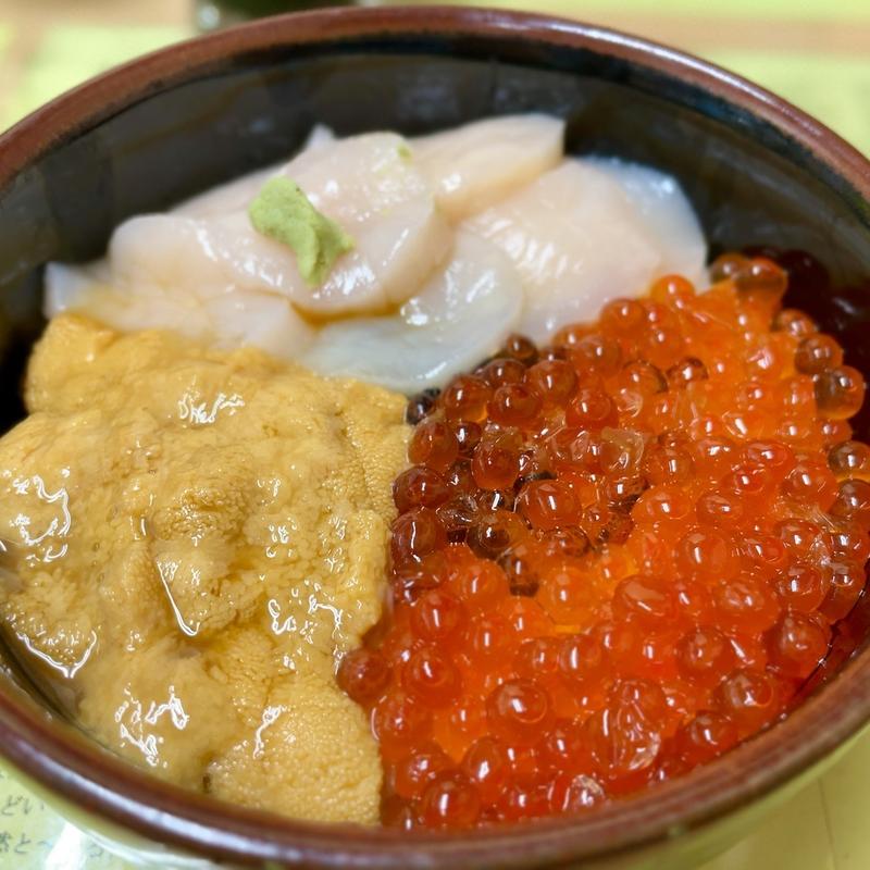 巴丼(きくよ食堂本店)