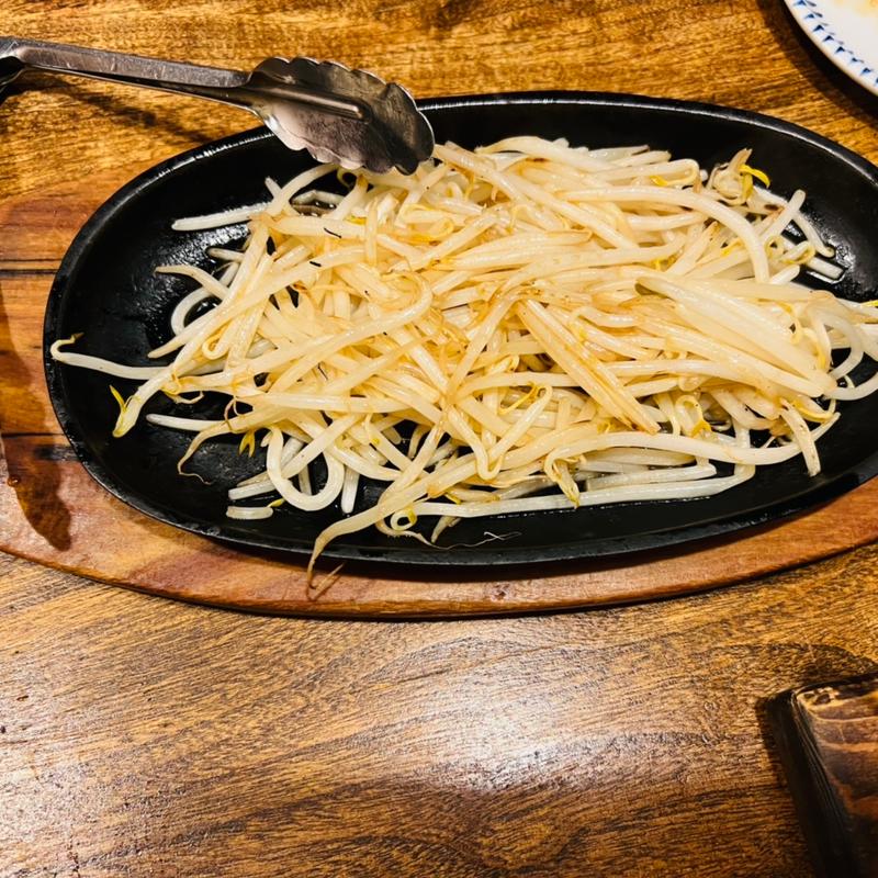 もやし炒め(ランチのみサービス)(とんかつ・ビフテキ 塩梅)