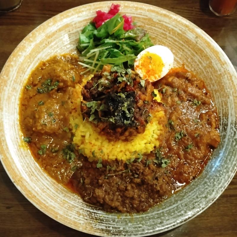 限定4種盛り(スパイスカレー6時間)