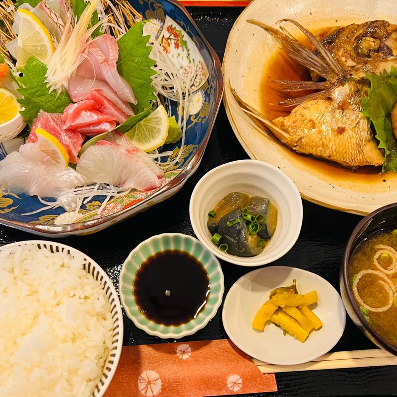 逸魚お造り盛合わせ御膳(おおはし)