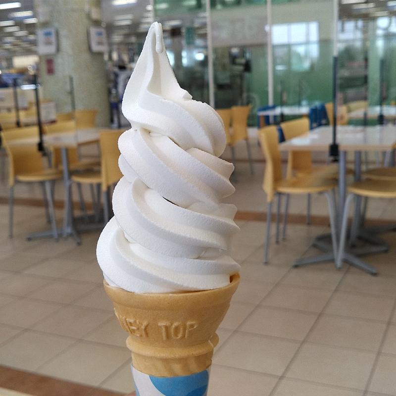 　バニラソフトクリーム(元祖中津からあげ もり山 イオンタウン佐沼店)