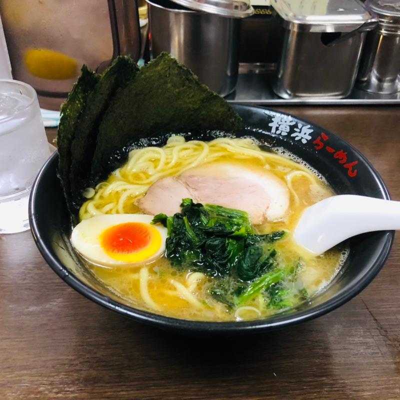 ラーメン(横浜らーめん 壱八家 スカイビル店 （よこはまらーめん いっぱちや）)