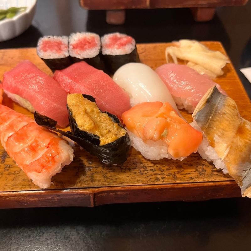 にぎり(菊岡寿司)