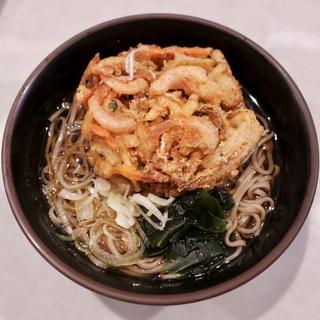 かき揚げそば(レストラン Chichi-jima)