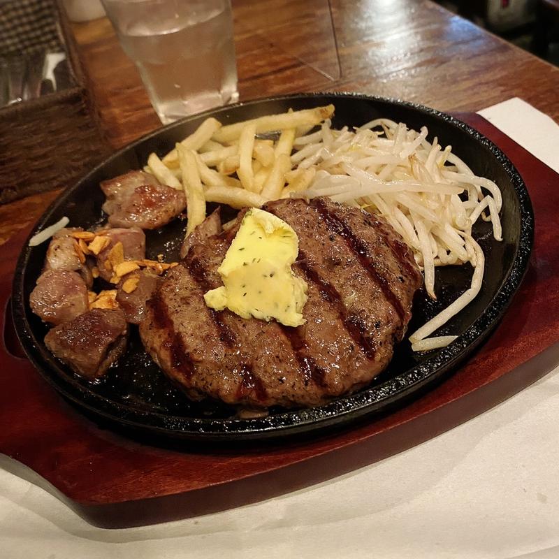 ハーフセット（ハンバーグ200g+カットハラミorポークステーキ100g）(ＳＰＩＣＹＤＲＡＧＯＮ)