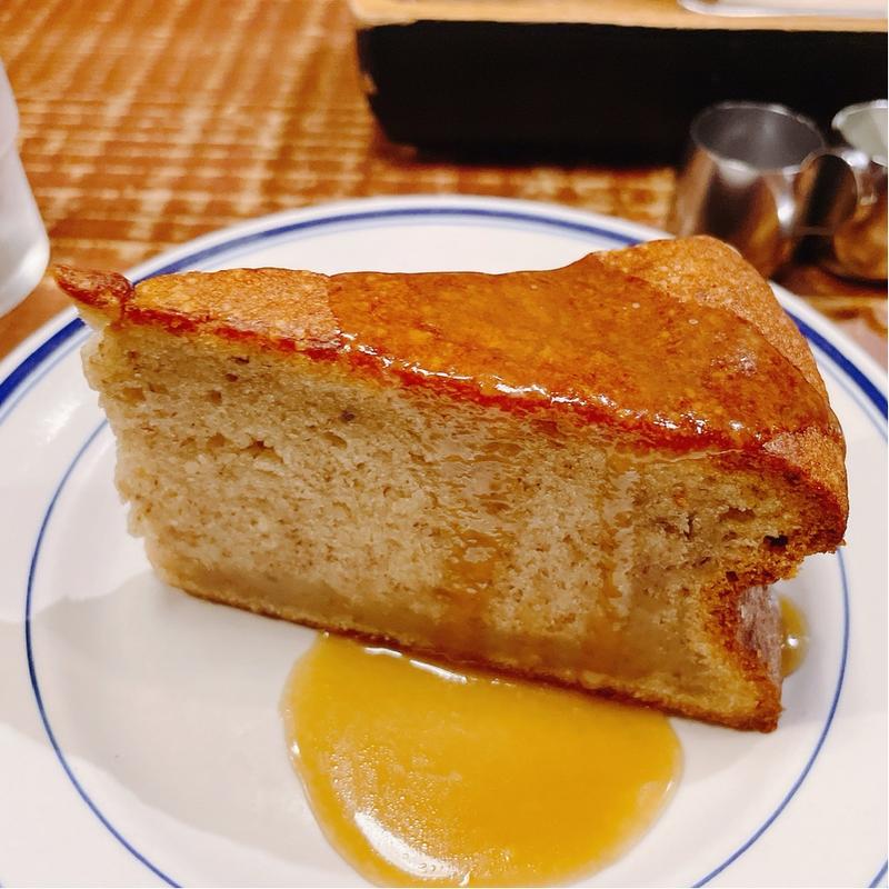 バナナケーキ~バタースコッチソースと~(ホワイトバード コーヒー スタンド （Whitebird coffee stand）)