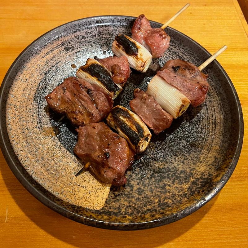 カシラ(もつ焼き稲垣)