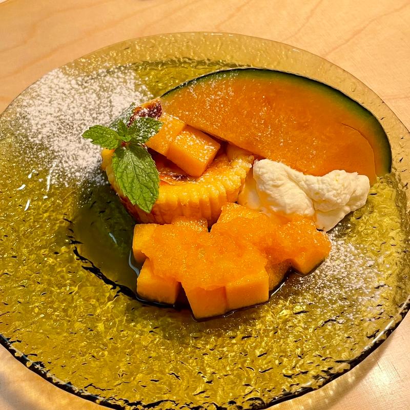 メロンのバスクチーズケーキ(果房　メロンとロマン)