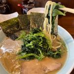 ラーメン+ホウレンソウ(横浜家系 せいせき家)