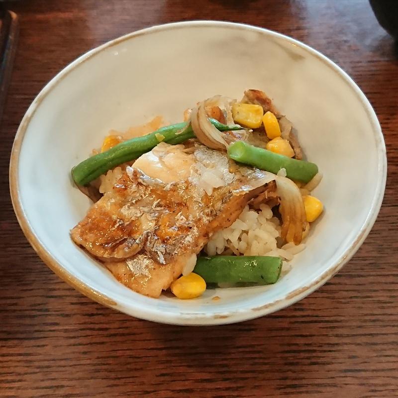 太刀魚と夏野菜釜めし【季節の釜めし】(釜めし菜時記 さき亭)