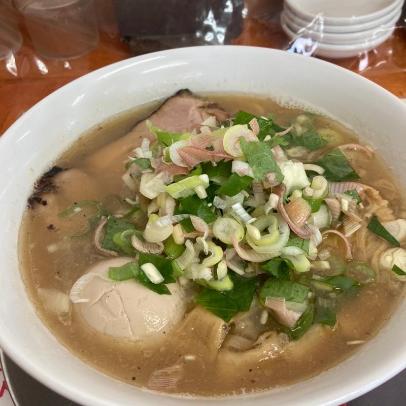 あっさり豚骨と魚介の薬味いっぱい中華そば(栃木中華そば 神志)