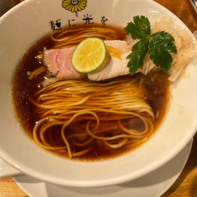 醤油の光(麺に光を 別邸)