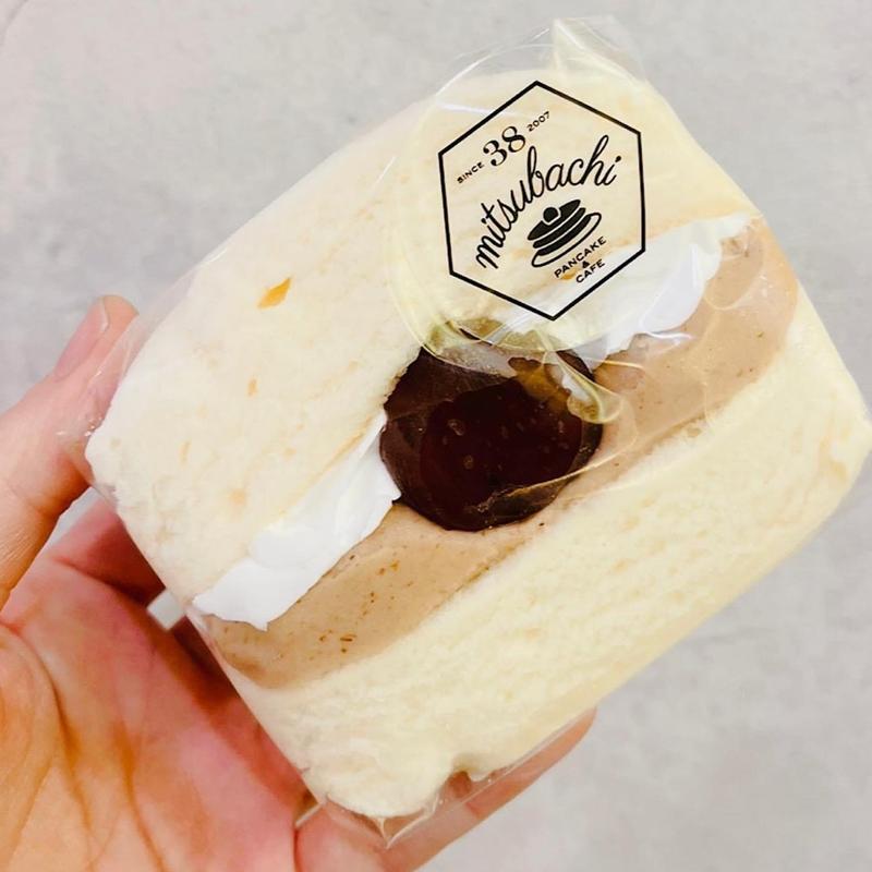 ふわふわスフレパンケーキサンド モンブラン(ミツバチ キッチン （38 mitsubachi Kitchen）)