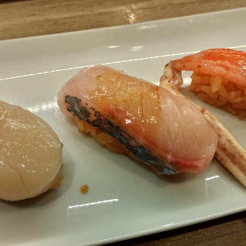冷温熟成3貫握り(九州寿司 寿司虎 Aburi Sushi TORA)