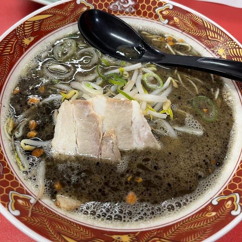 黒ラーメン(大黒 （鹿児島ラーメン DAIKOKU）)