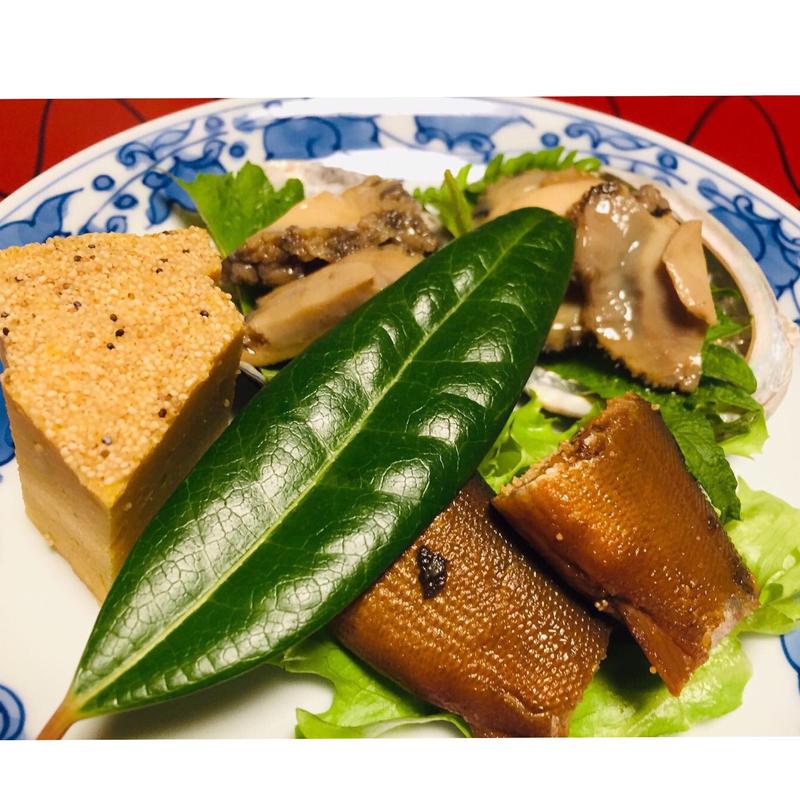 トコブシと鮎とかんぼこの三種盛り(坂本屋 )