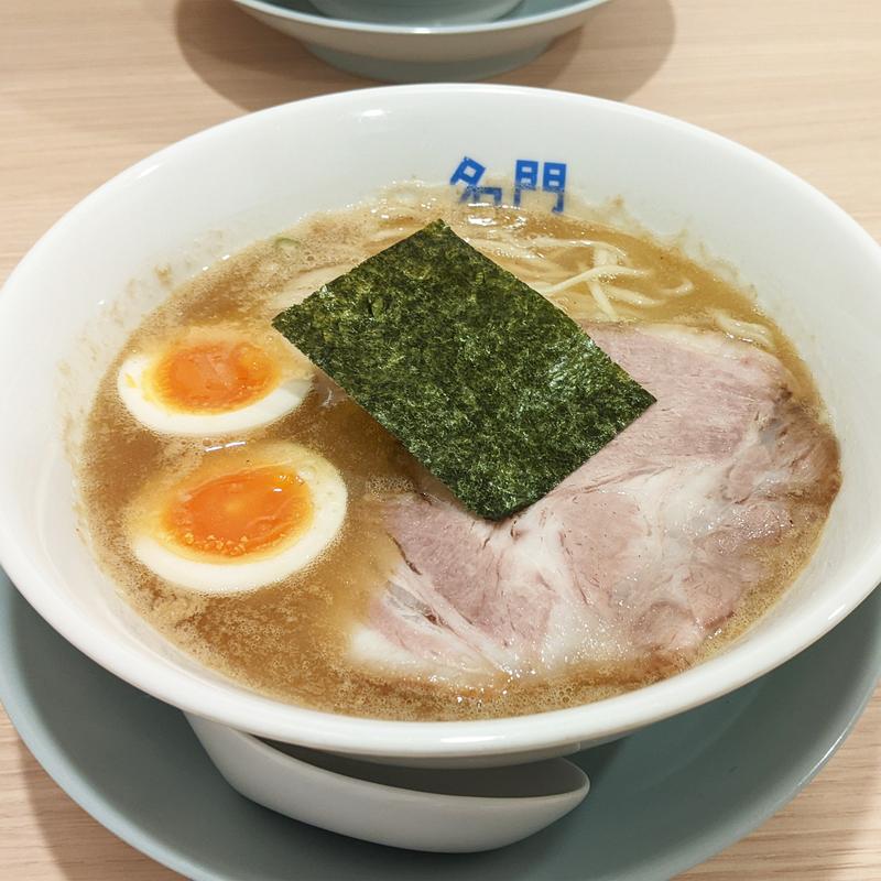 鶏煮干しラーメン(名門)
