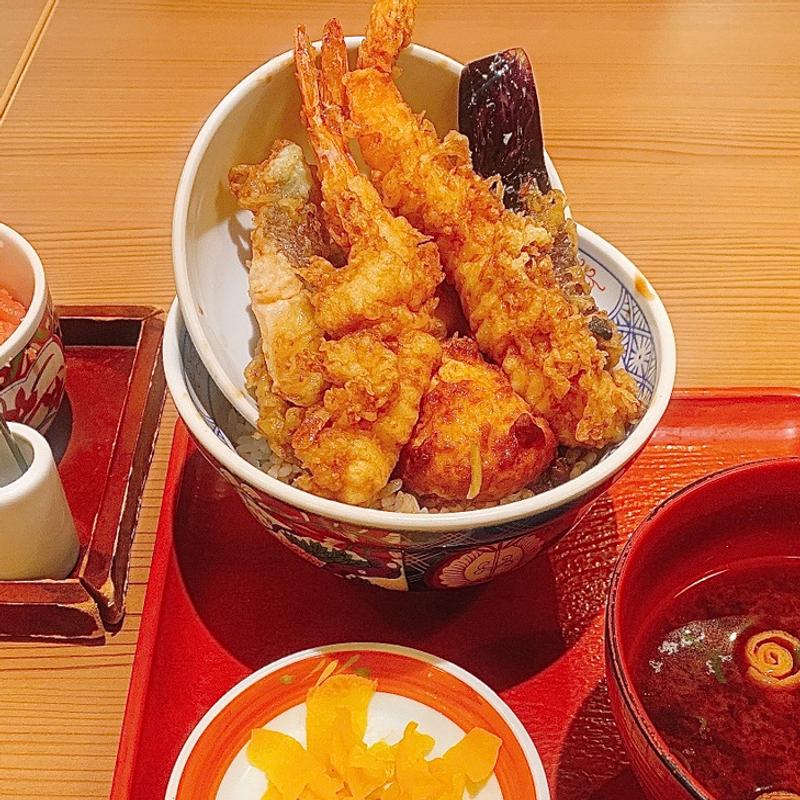 天丼(天婦羅 えびのや ノースポートモール店)