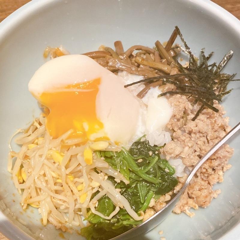 とろ〜り温玉ビビンバ(じゃんじゃか 鳴門店 )