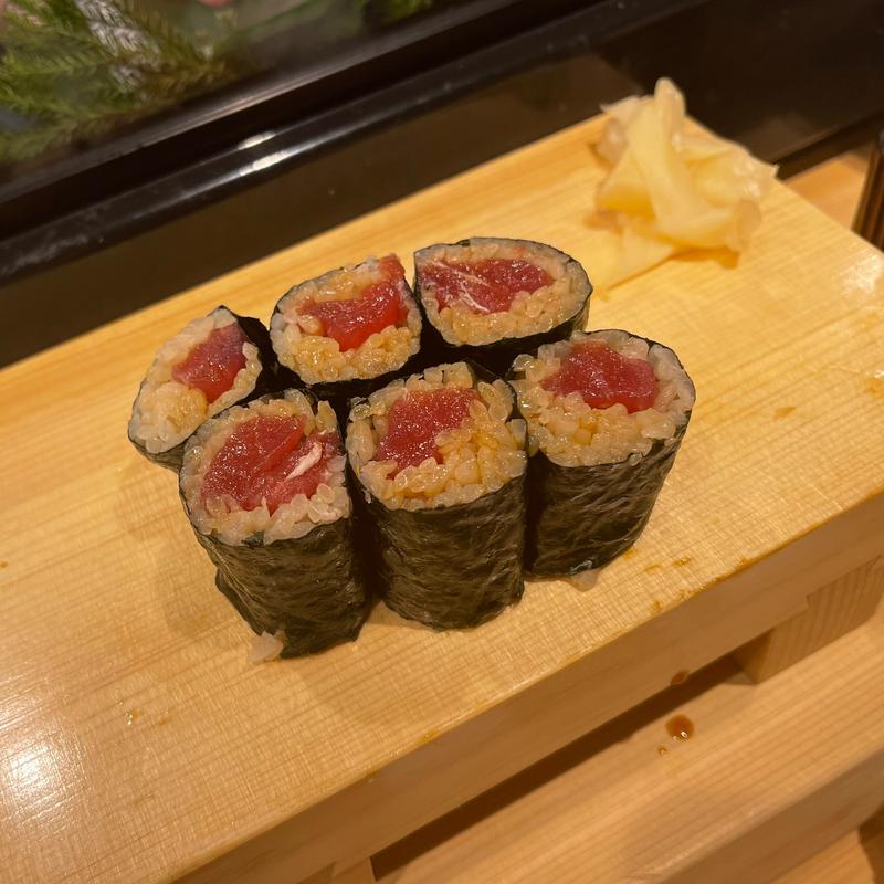 上鉄火巻き（細巻き）(鮨屋とんぼ 栄店)