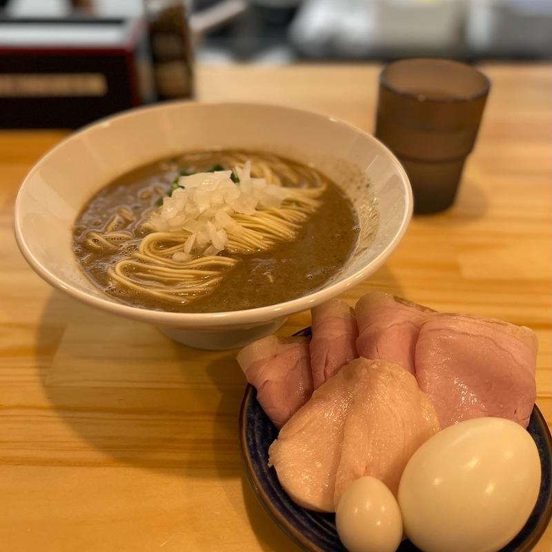 特製濃厚煮干しソバ(煮干しソバと米　今日の1番)