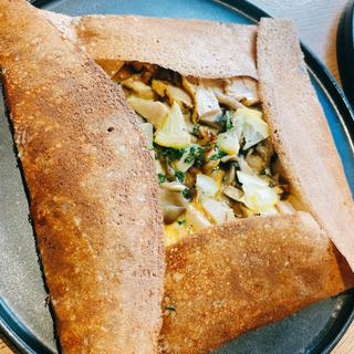 (トラットリア コン アマーレ （trattoria con amare）)