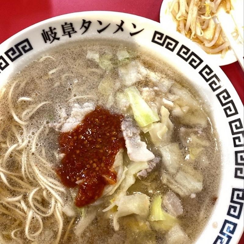 (沼津うまいラーメン 松福 ファミリー 呉服町通り店)