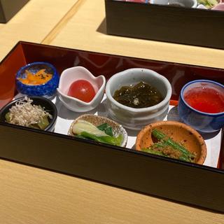 お通し(心有)