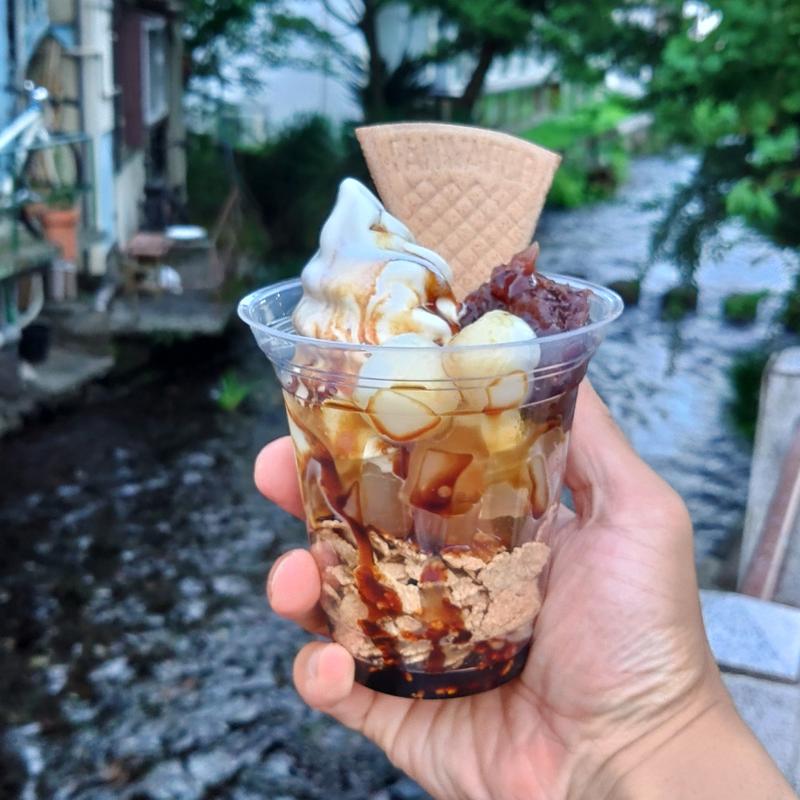 黒蜜パフェ(ところてんの伊豆河童)