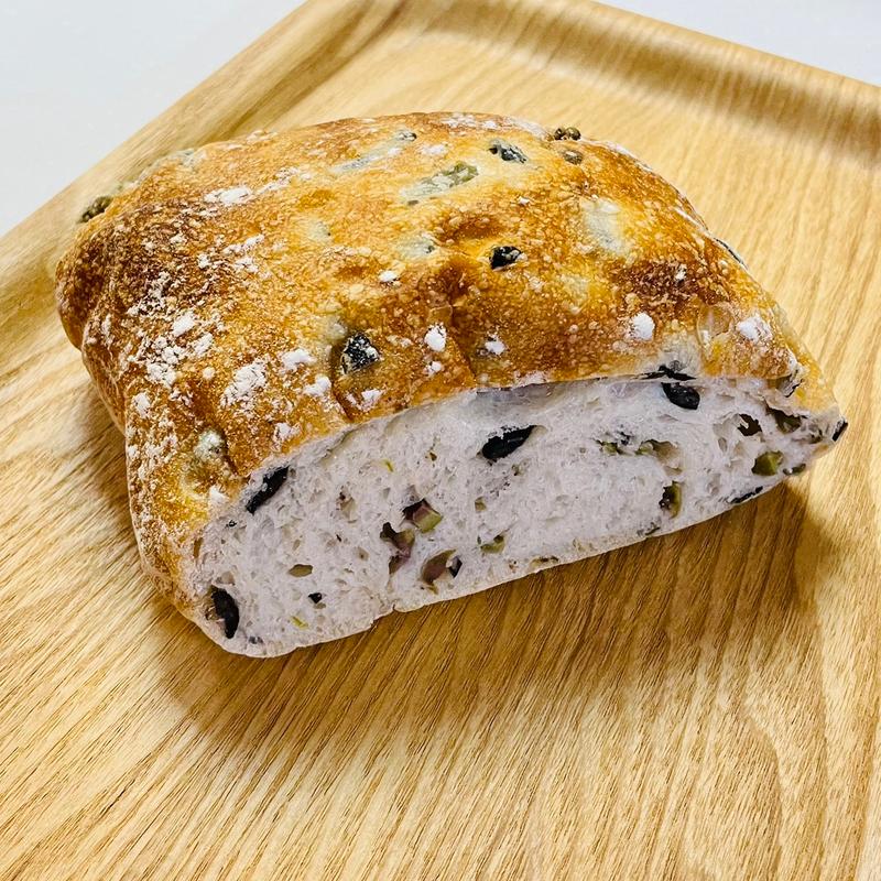 パン・2オリーブ(PAUL神楽坂店 （ポール）)