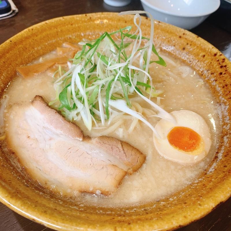 豚骨塩ラーメン(らーめん影虎 )