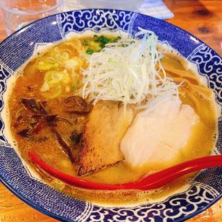 (麺や 亀陣)