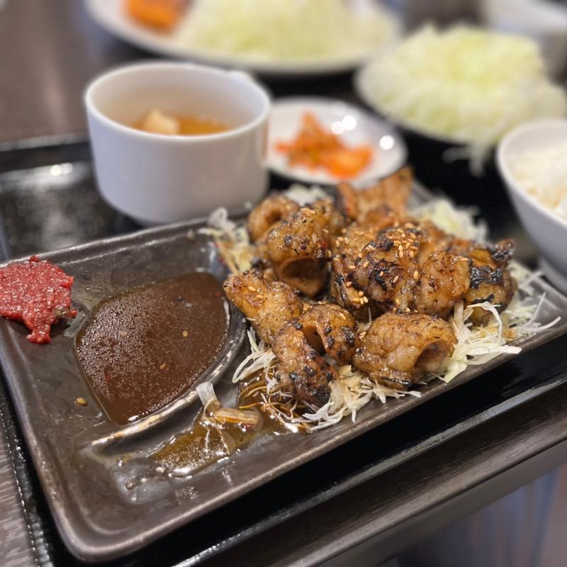 てっちゃん炙り定食(明日の元気製作酒場てんぐ屋 本町 もつ鍋 居酒屋)