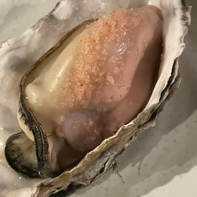 焼き牡蠣(牡蠣としゅうこと時々かねこ)