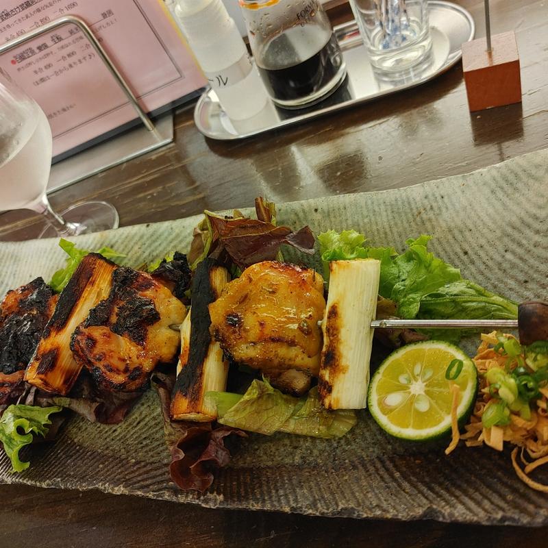 美桜鶏のジャークチキン(かえでの杜)