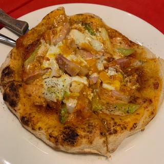 季節の具材のピザ(マキアヴェリの食卓 （マキアベリノショクタク）)