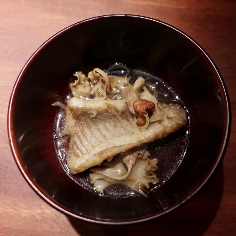 お椀(ぽつらぽつら )