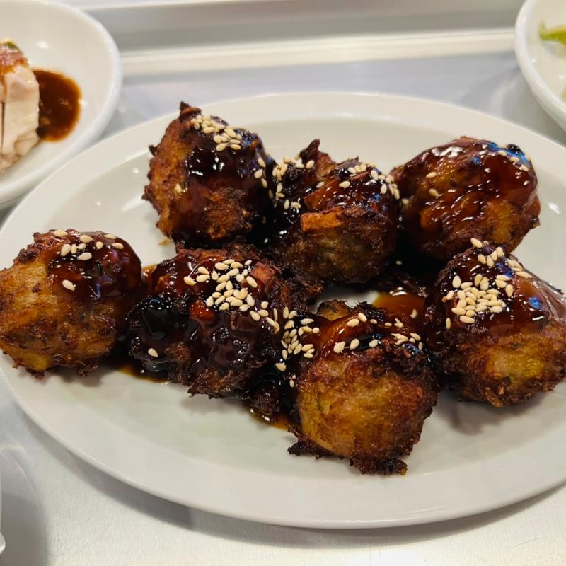 肉団子定食ランチ(伯爵の肉団子 新宿御苑店)